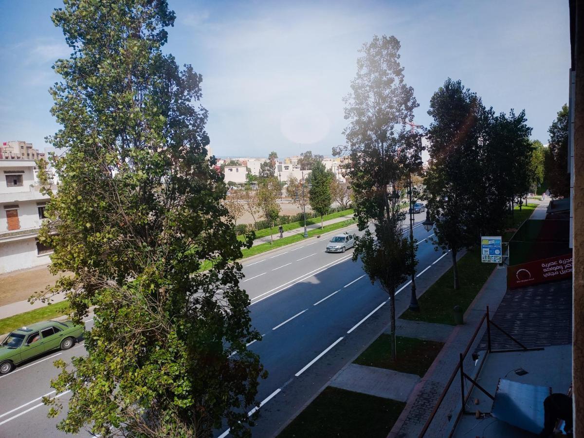 Fantastique Appartement Nouveau Meuble Avec Wifi & Netflix A Proximite Du Marjane Tanger Exterior foto